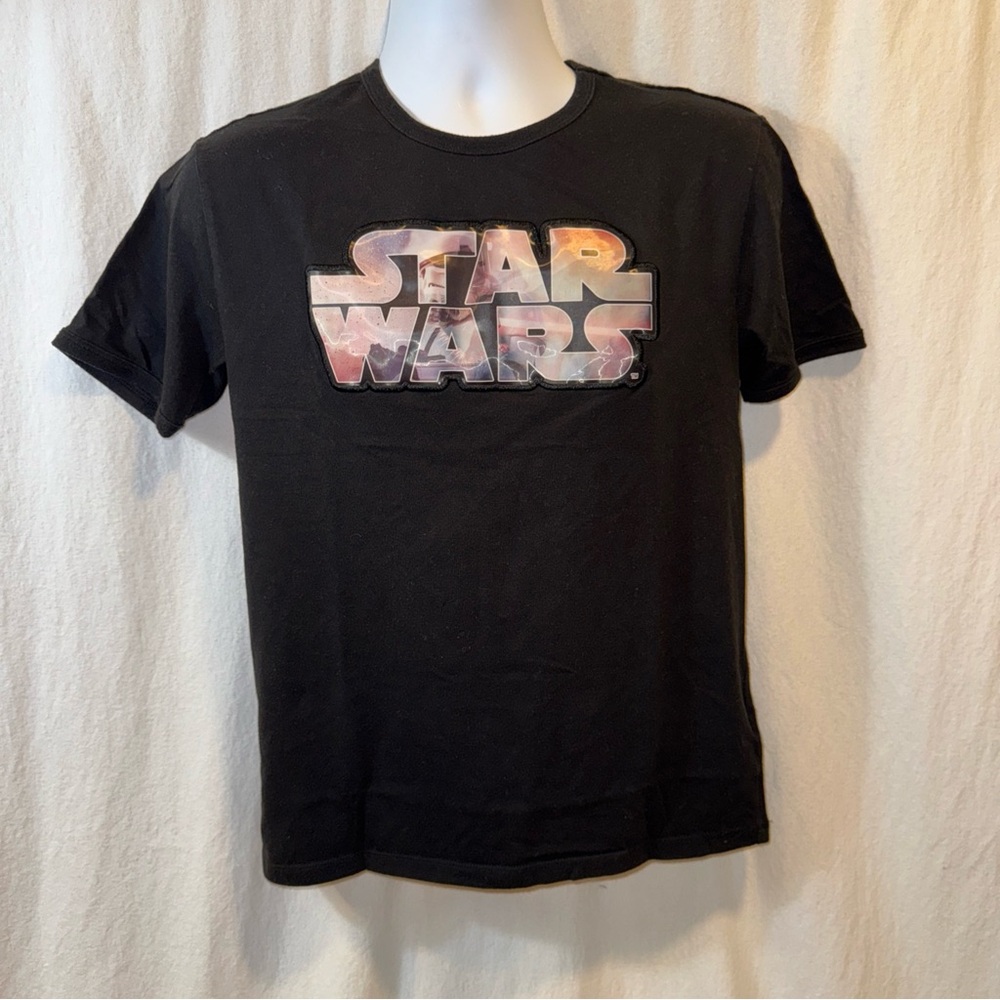Gently Used Disney Store Star Wars Lenticular Design Black T Shirt Size Small